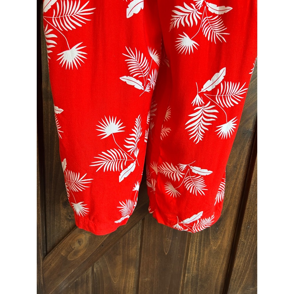 St Johns Bay Womens XL Red Tropical Palm Leaf Ruffle Tie Front Jumpsuit Rayon - Picture 7 of 16